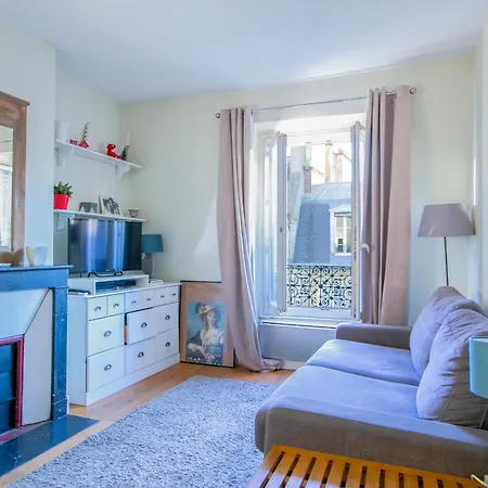Ternes 1 Bedroom *